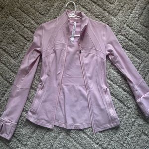 strawberry milkshake define jacket luon, size 2 lululemon